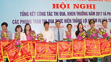 Thiên Tân Group vinh dự đón nhận Cờ Thi đua xuất sắc của UBND tỉnh