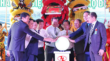 Khánh thành nhà máy điện mặt trời sử dụng công nghệ hiện đại top 10 thế giới