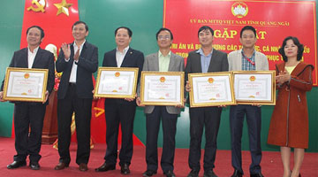 Quảng Ngãi: Tri ân các cá nhân, tổ chức tiêu biểu trong công tác cứu trợ khắc phục thiên tai