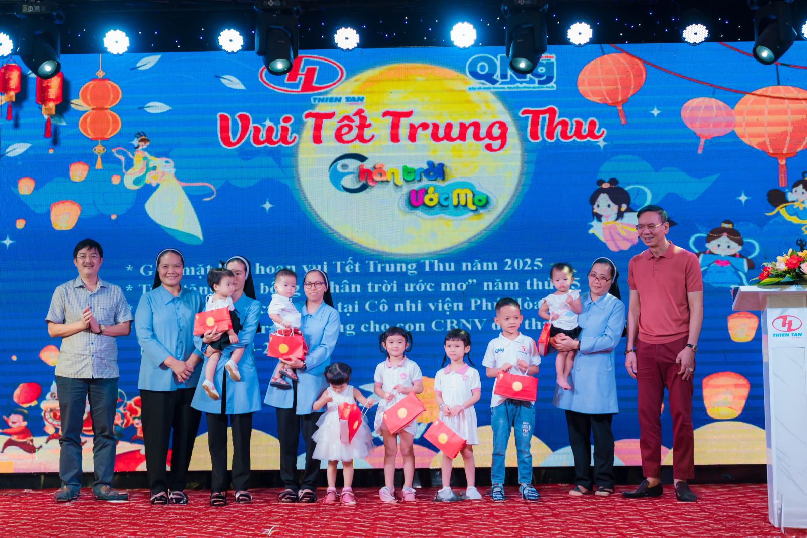 Thiên Tân Group – Nhìn Lại Khoảnh Khắc Đẹp Trong Đêm Hội Trung Thu 2025